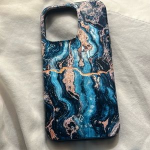 Burga IPhone Case Tough NWT comes with bag